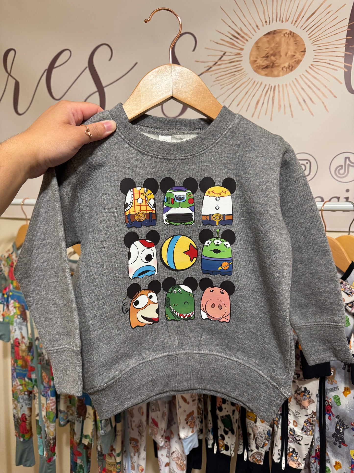 3T Crewneck