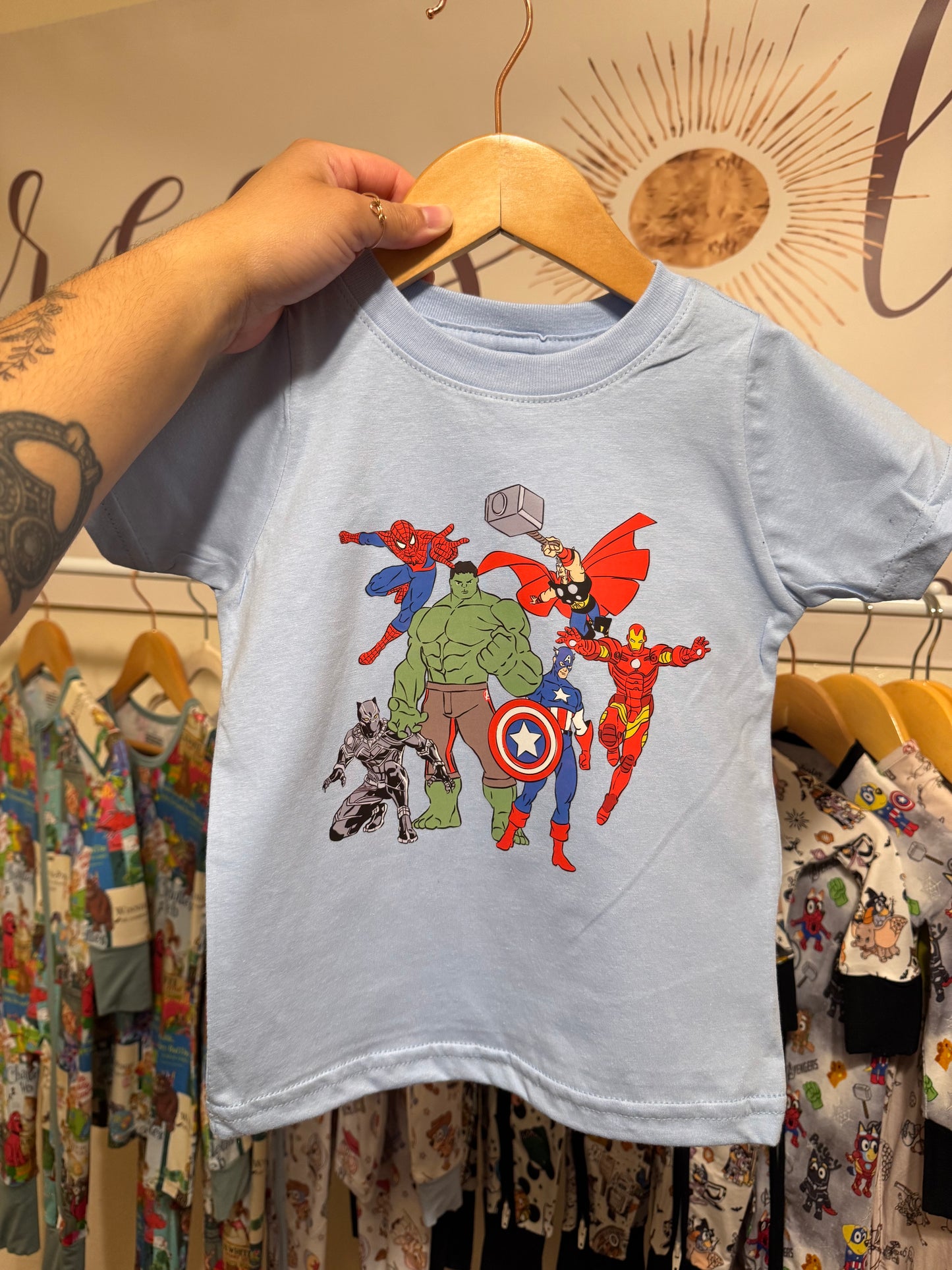 2T Tee
