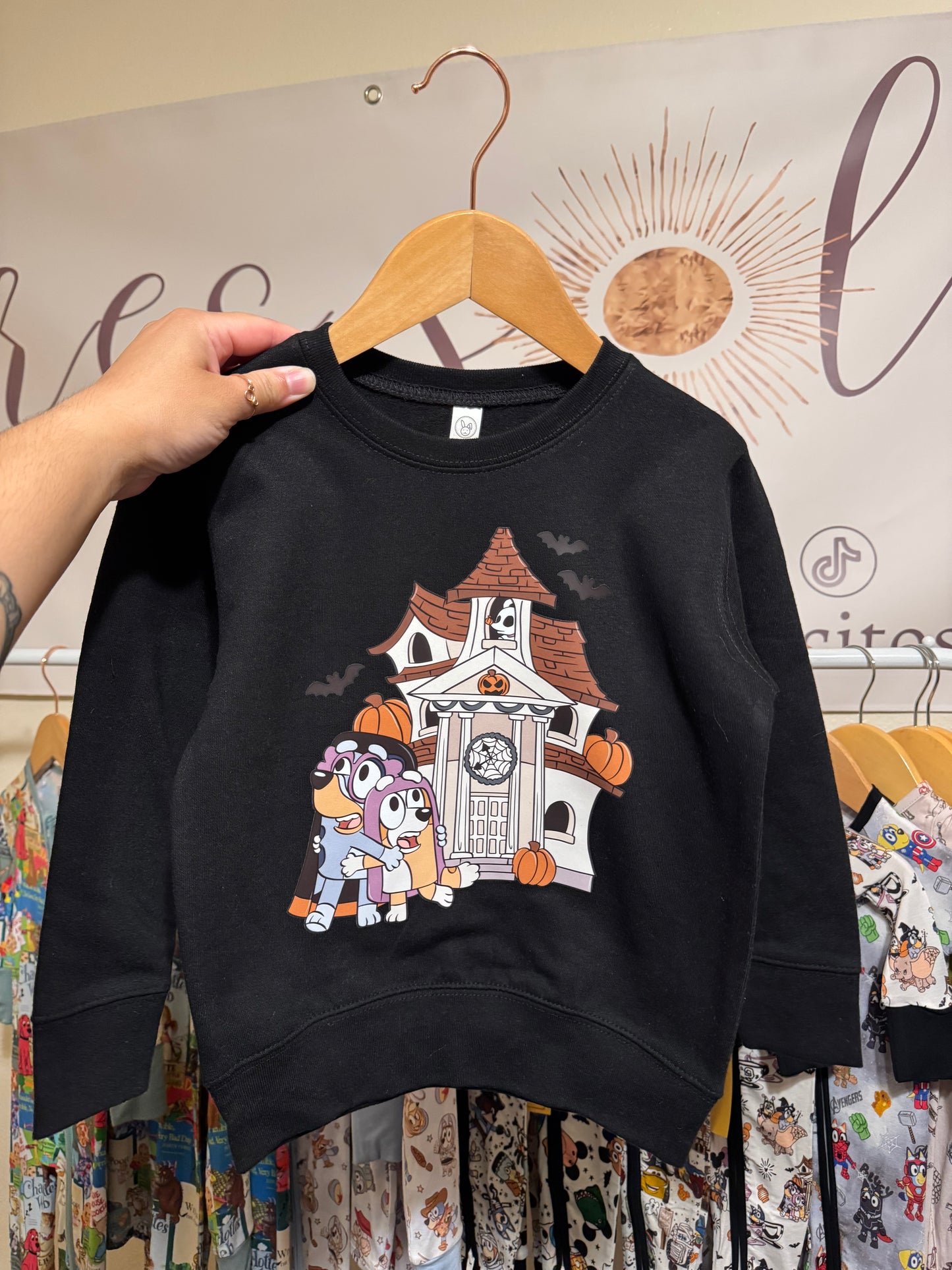 4T Crewneck